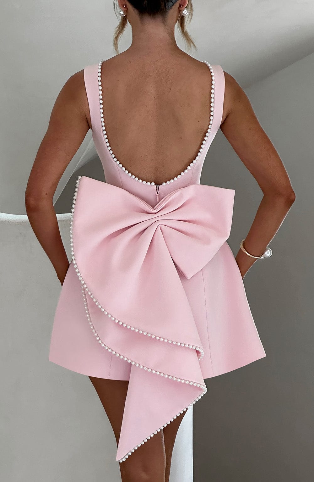Women's Fashionable Structured Mini Wedding Guest Dress for Special Events