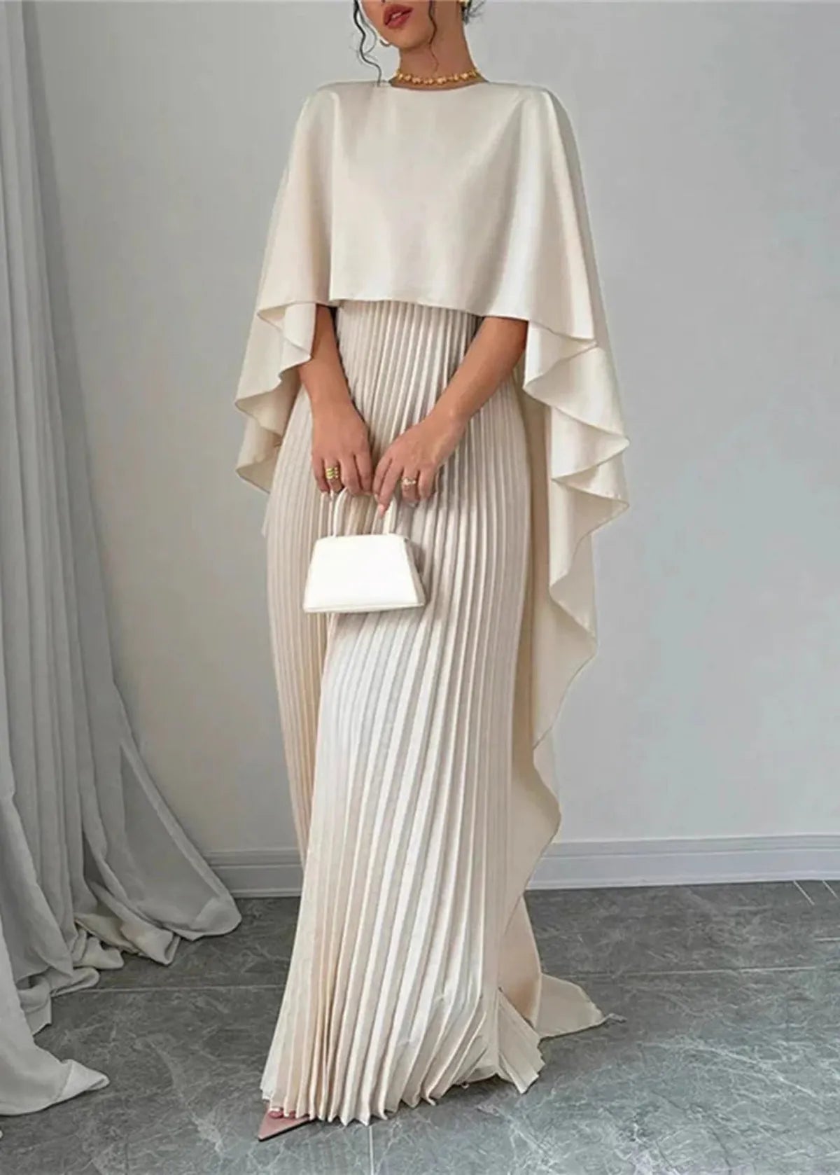 Women's Maxi Batwing Sleeve Pleated Evening Dress